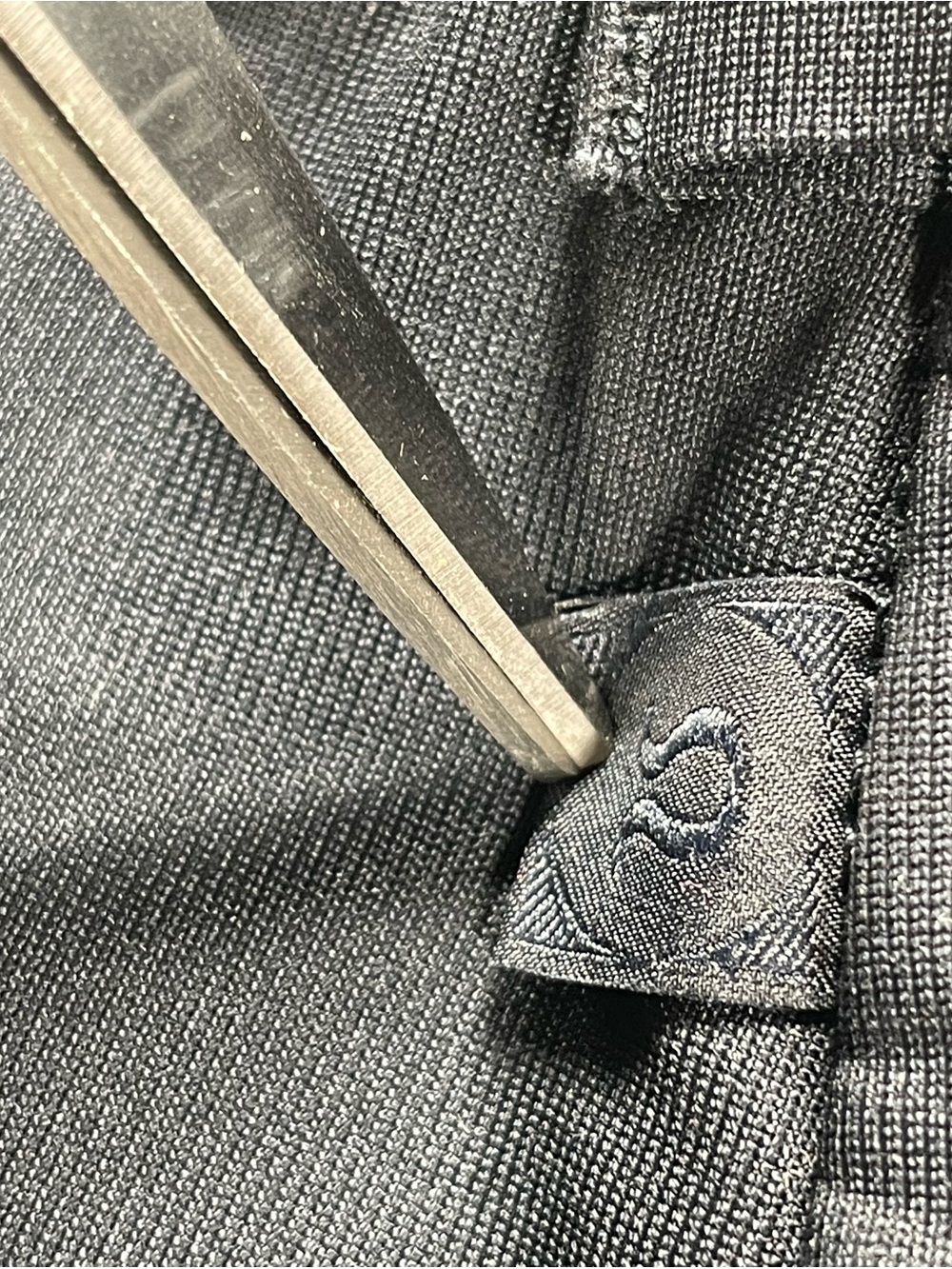 lululemon athletica Men's Navy ABC 5 pocket trouser - Picture 7 of 10